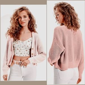 AE V-Neck Button-Up Cropped Pink Knitted Cardigan